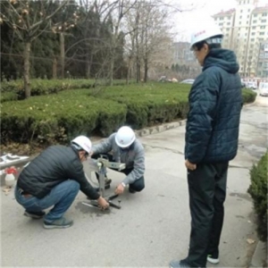 公路路面摩擦系數